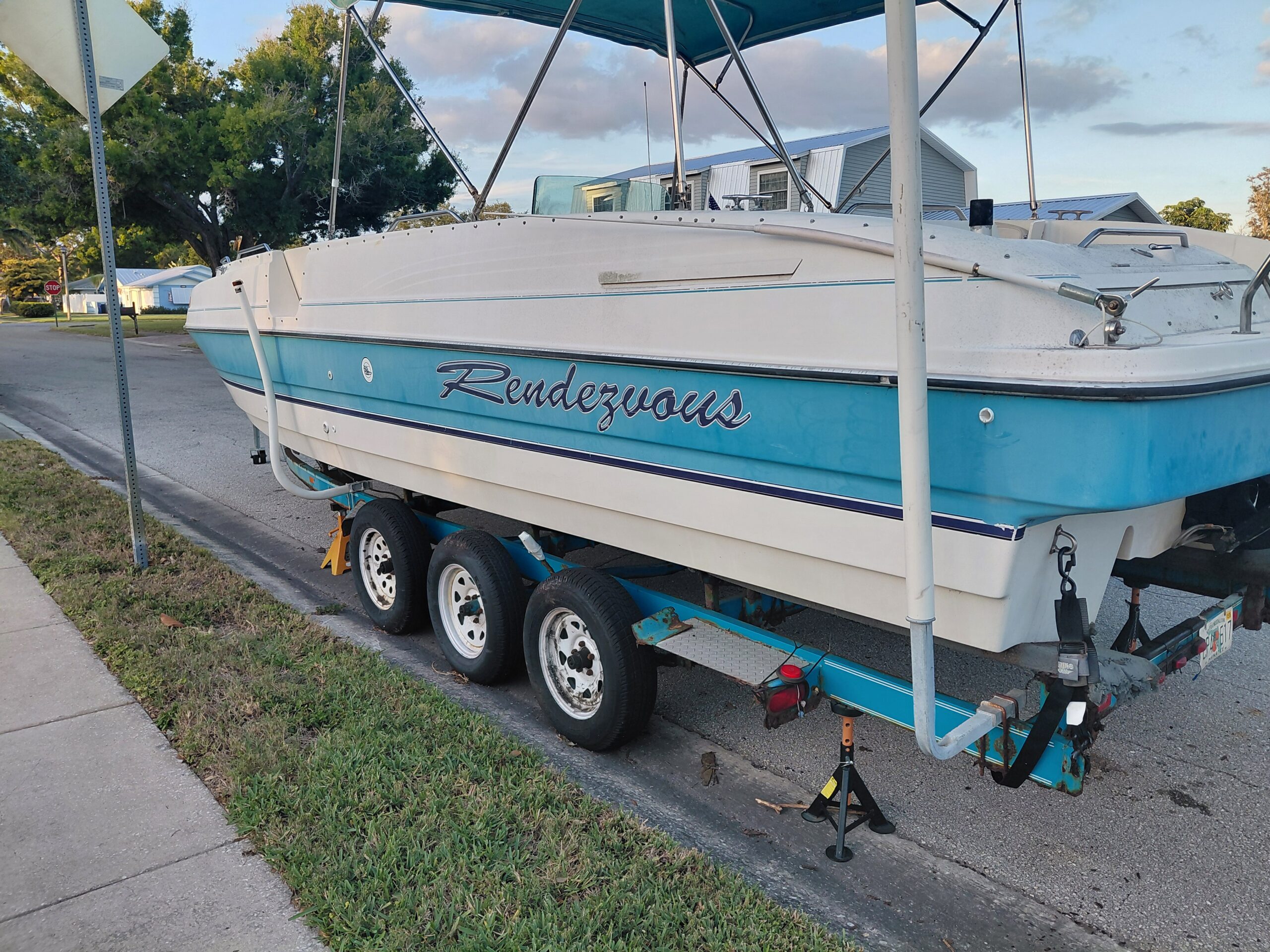 Professional boat salvage team Bradford County Florida