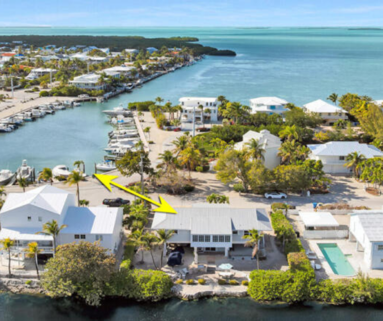 Small dock extending into water in Islamorada Florida