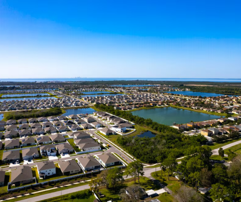 Waterfront homes overlooking Tampa Bay in Ruskin Florida.